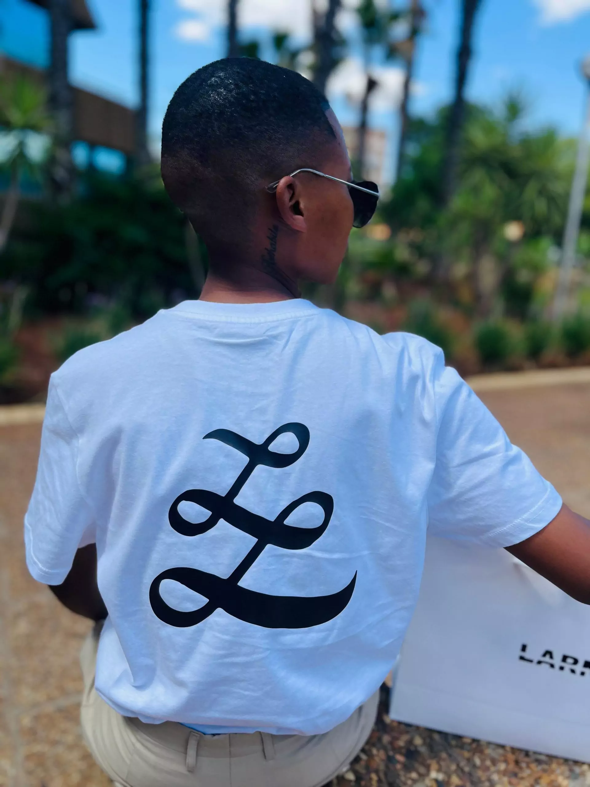 Only Money Moves - Image 3