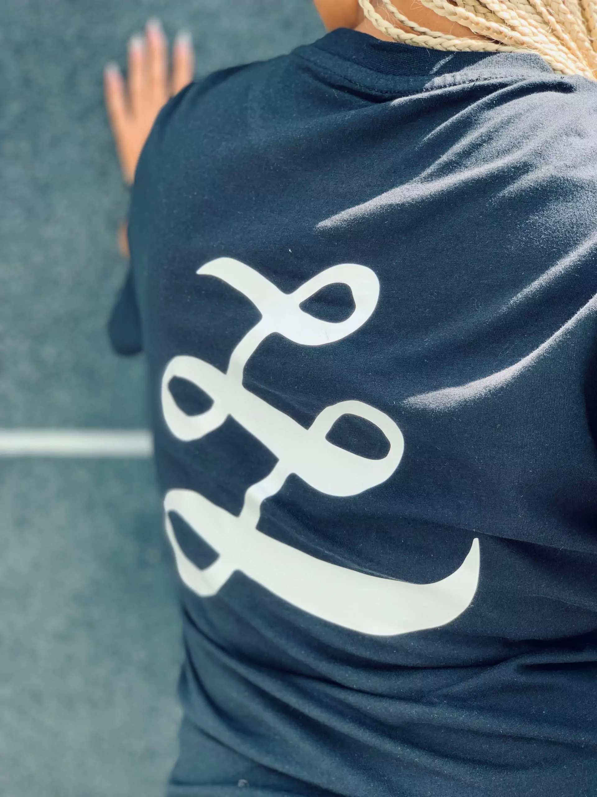 Only Money Moves - Image 8