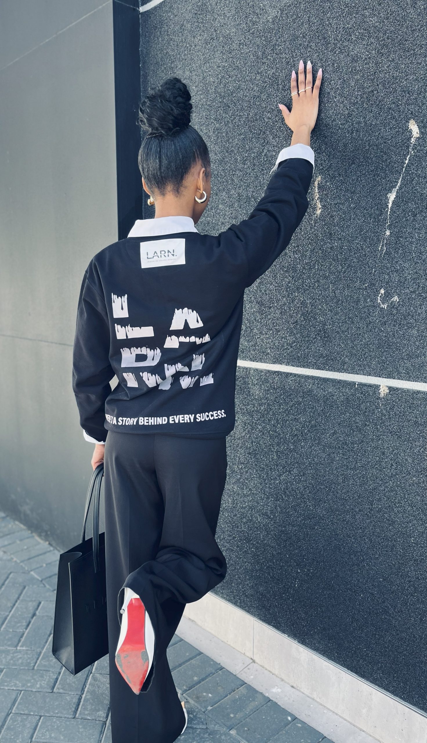 ELEGANT SWEETER - Image 4